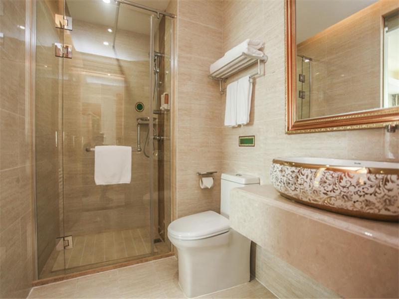 Vienna Hotel Fuzhou Linchuan Avenue Exterior photo